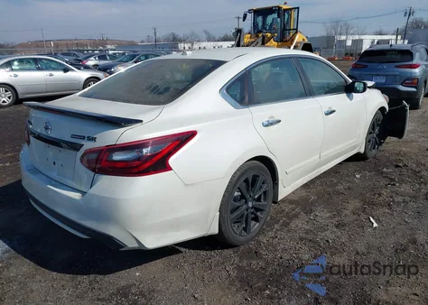 2018 Nissan Altima 2.5 Sr из США, поврежденный, VIN 1N4AL3AP6JC273023
